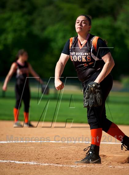 Thumbnail 2 in East Rockaway @ Oyster Bay (Section 8 Class B Semifinal) photogallery.