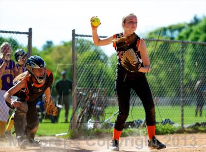 Thumbnail 2 in East Rockaway @ Oyster Bay (Section 8 Class B Semifinal) photogallery.