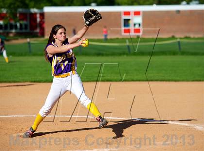 Thumbnail 3 in East Rockaway @ Oyster Bay (Section 8 Class B Semifinal) photogallery.