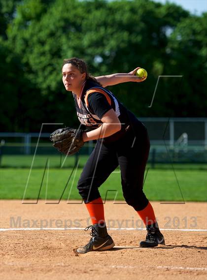 Thumbnail 2 in East Rockaway @ Oyster Bay (Section 8 Class B Semifinal) photogallery.