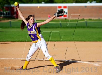 Thumbnail 1 in East Rockaway @ Oyster Bay (Section 8 Class B Semifinal) photogallery.