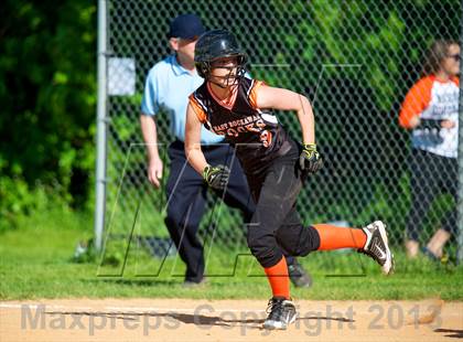 Thumbnail 1 in East Rockaway @ Oyster Bay (Section 8 Class B Semifinal) photogallery.