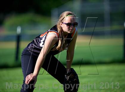 Thumbnail 3 in East Rockaway @ Oyster Bay (Section 8 Class B Semifinal) photogallery.