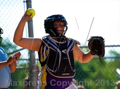 Thumbnail 3 in East Rockaway @ Oyster Bay (Section 8 Class B Semifinal) photogallery.
