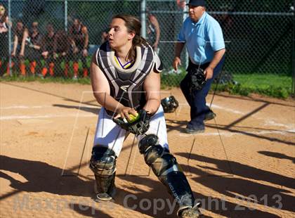 Thumbnail 3 in East Rockaway @ Oyster Bay (Section 8 Class B Semifinal) photogallery.