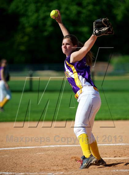 Thumbnail 1 in East Rockaway @ Oyster Bay (Section 8 Class B Semifinal) photogallery.
