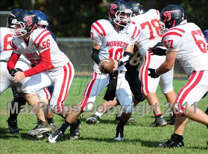 Thumbnail 2 in JV: Branford @ Lyman Hall photogallery.