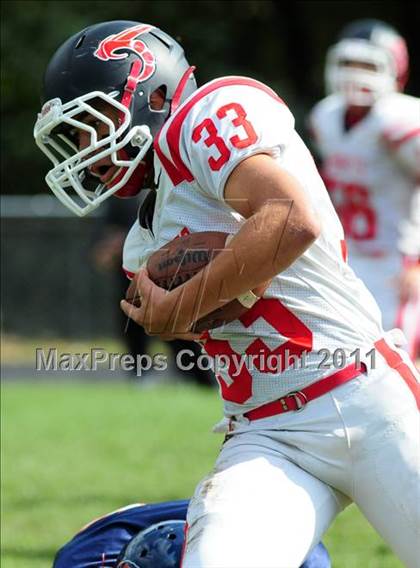Thumbnail 3 in JV: Branford @ Lyman Hall photogallery.