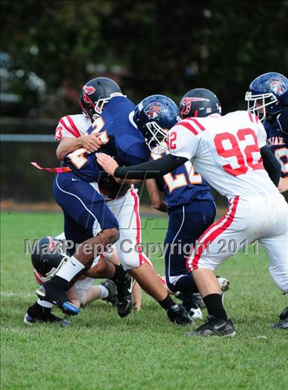 Thumbnail 3 in JV: Branford @ Lyman Hall photogallery.