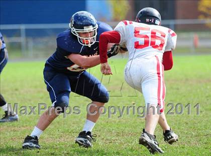 Thumbnail 3 in JV: Branford @ Lyman Hall photogallery.