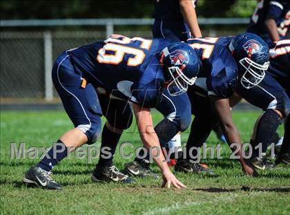 Thumbnail 2 in JV: Branford @ Lyman Hall photogallery.