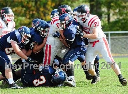 Thumbnail 2 in JV: Branford @ Lyman Hall photogallery.