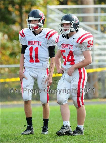 Thumbnail 2 in JV: Branford @ Lyman Hall photogallery.