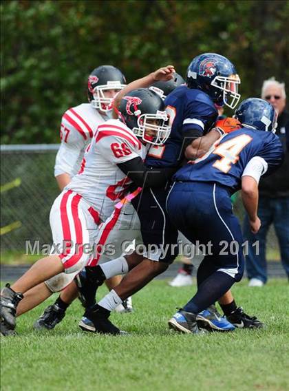 Thumbnail 3 in JV: Branford @ Lyman Hall photogallery.