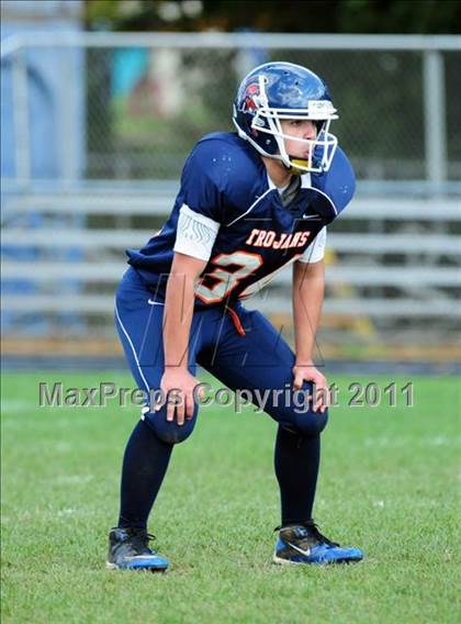 Thumbnail 1 in JV: Branford @ Lyman Hall photogallery.