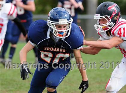 Thumbnail 2 in JV: Branford @ Lyman Hall photogallery.