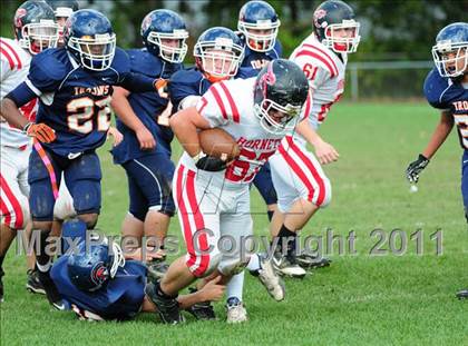 Thumbnail 3 in JV: Branford @ Lyman Hall photogallery.
