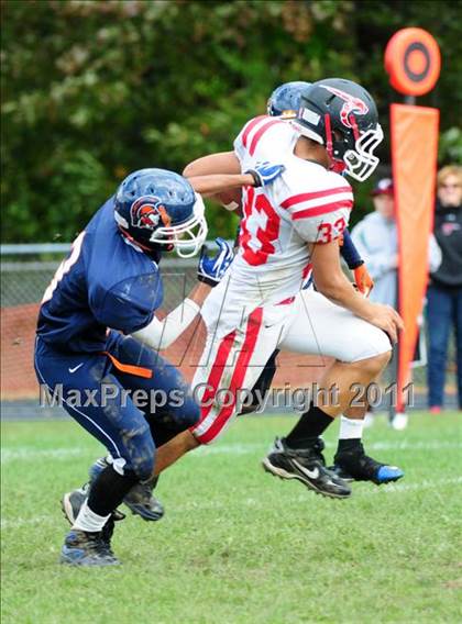 Thumbnail 3 in JV: Branford @ Lyman Hall photogallery.