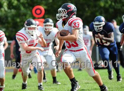 Thumbnail 1 in JV: Branford @ Lyman Hall photogallery.