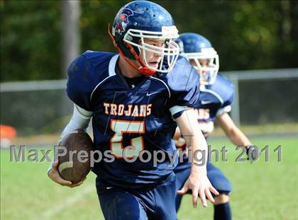 Thumbnail 3 in JV: Branford @ Lyman Hall photogallery.