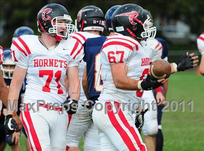 Thumbnail 1 in JV: Branford @ Lyman Hall photogallery.