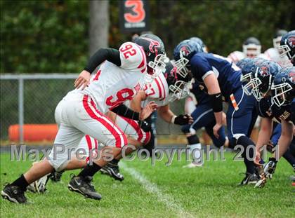 Thumbnail 3 in JV: Branford @ Lyman Hall photogallery.