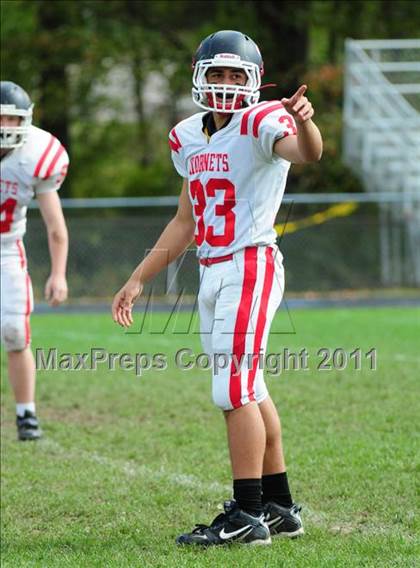 Thumbnail 1 in JV: Branford @ Lyman Hall photogallery.