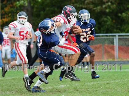 Thumbnail 2 in JV: Branford @ Lyman Hall photogallery.