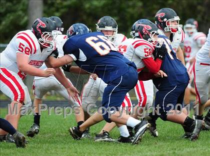 Thumbnail 2 in JV: Branford @ Lyman Hall photogallery.