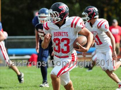 Thumbnail 1 in JV: Branford @ Lyman Hall photogallery.