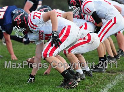 Thumbnail 2 in JV: Branford @ Lyman Hall photogallery.