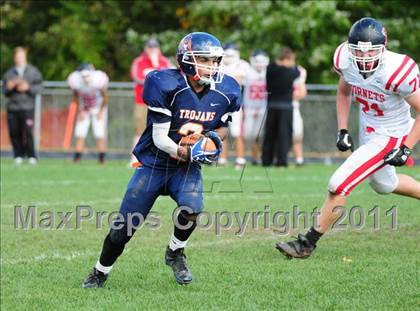 Thumbnail 1 in JV: Branford @ Lyman Hall photogallery.