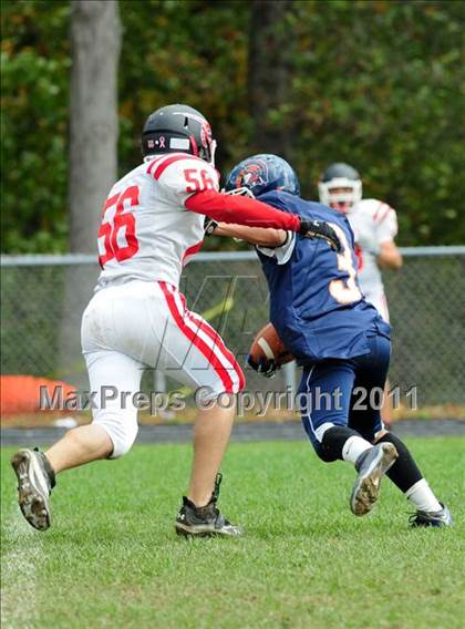Thumbnail 1 in JV: Branford @ Lyman Hall photogallery.