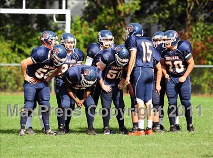 Thumbnail 1 in JV: Branford @ Lyman Hall photogallery.