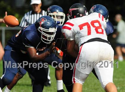 Thumbnail 2 in JV: Branford @ Lyman Hall photogallery.