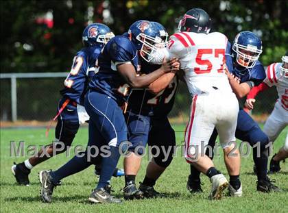 Thumbnail 1 in JV: Branford @ Lyman Hall photogallery.