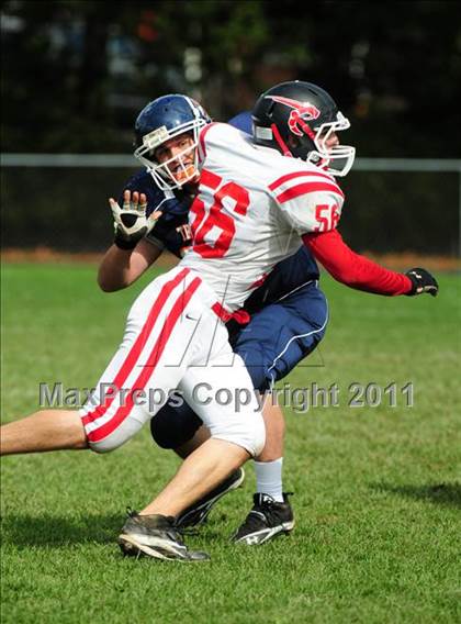 Thumbnail 2 in JV: Branford @ Lyman Hall photogallery.