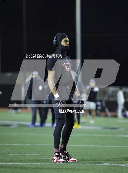 Thumbnail 2 in Palos Verdes vs Bakersfield Christian (CIF Division 2-A Regional Final) photogallery.