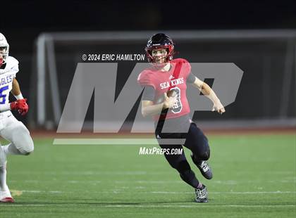 Thumbnail 2 in Palos Verdes vs Bakersfield Christian (CIF Division 2-A Regional Final) photogallery.