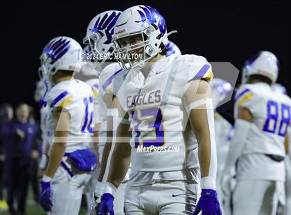 Thumbnail 3 in Palos Verdes vs Bakersfield Christian (CIF Division 2-A Regional Final) photogallery.