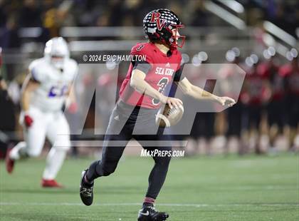 Thumbnail 1 in Palos Verdes vs Bakersfield Christian (CIF Division 2-A Regional Final) photogallery.
