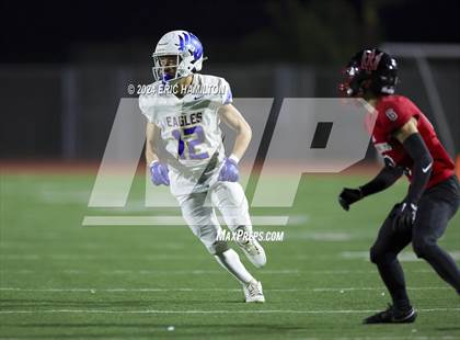 Thumbnail 2 in Palos Verdes vs Bakersfield Christian (CIF Division 2-A Regional Final) photogallery.