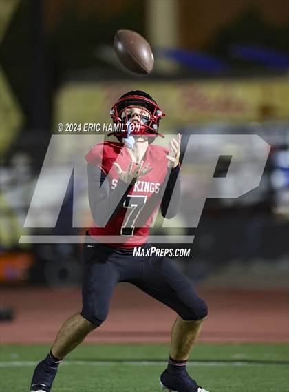 Thumbnail 2 in Palos Verdes vs Bakersfield Christian (CIF Division 2-A Regional Final) photogallery.