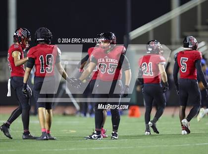 Thumbnail 1 in Palos Verdes vs Bakersfield Christian (CIF Division 2-A Regional Final) photogallery.