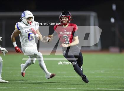 Thumbnail 2 in Palos Verdes vs Bakersfield Christian (CIF Division 2-A Regional Final) photogallery.