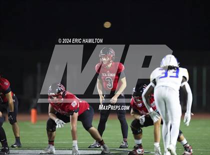 Thumbnail 2 in Palos Verdes vs Bakersfield Christian (CIF Division 2-A Regional Final) photogallery.