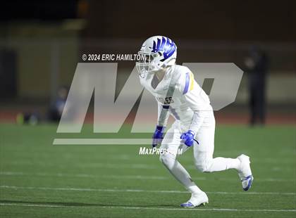 Thumbnail 3 in Palos Verdes vs Bakersfield Christian (CIF Division 2-A Regional Final) photogallery.
