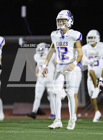 Thumbnail 3 in Palos Verdes vs Bakersfield Christian (CIF Division 2-A Regional Final) photogallery.