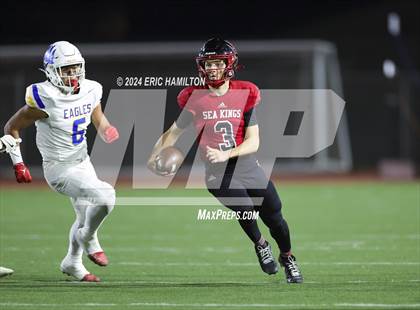Thumbnail 1 in Palos Verdes vs Bakersfield Christian (CIF Division 2-A Regional Final) photogallery.