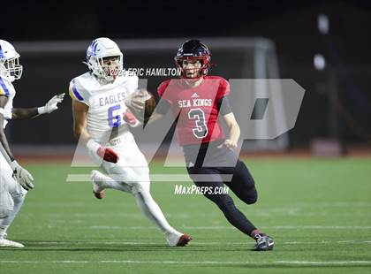 Thumbnail 3 in Palos Verdes vs Bakersfield Christian (CIF Division 2-A Regional Final) photogallery.